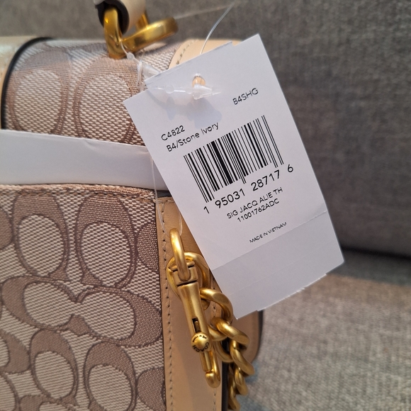 NWT - COACH Retail Alie Saddle Bag In Signature Jacquard -  Stone Ivory - Picture 6 of 9